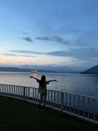 สัมผัสประสบการณ์รีสอร์ทสุดหรูริมทะเลสาบโตยะ ✨