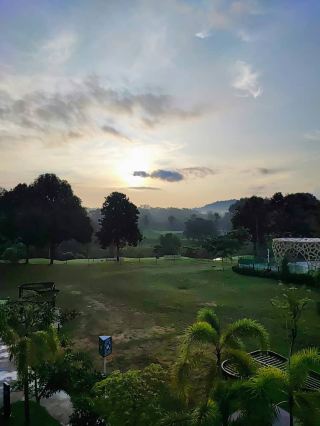 Sunrise & A Hearty Breakfast Feast: The Ultimate Slow Morning at PARKROYAL Melaka 