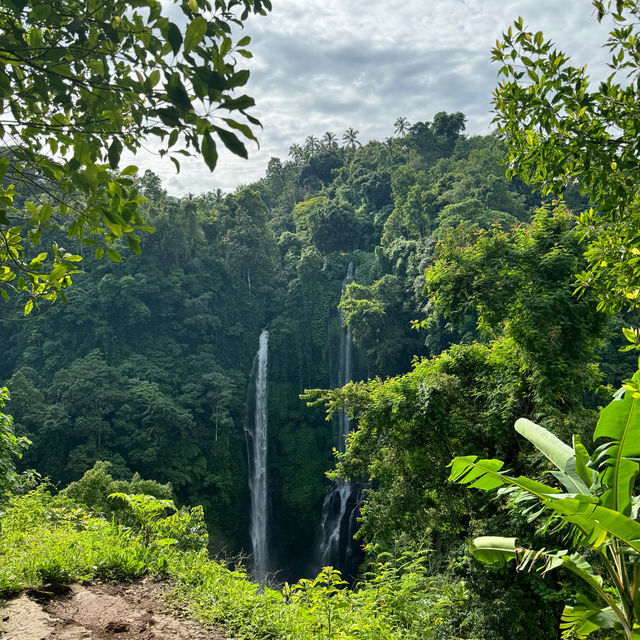 "Discovering Paradise: A Journey to Sekumpul