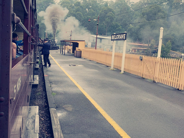 墨爾本Puffing Billy 蒸汽小火車魔幻時刻