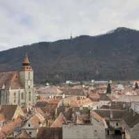 🌆🖤 Black Tower: Exploring the Gothic Marvel in Brasov! 🏰✨


