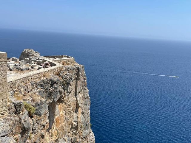 Acropolis of Rhodes 😍