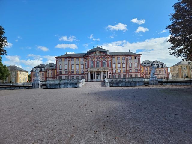 Castle of Bruchsal in Germany 🏰🇩🇪