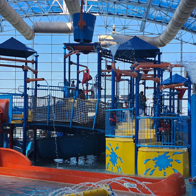 Epic Waters Indoor Waterpark 🇺🇸