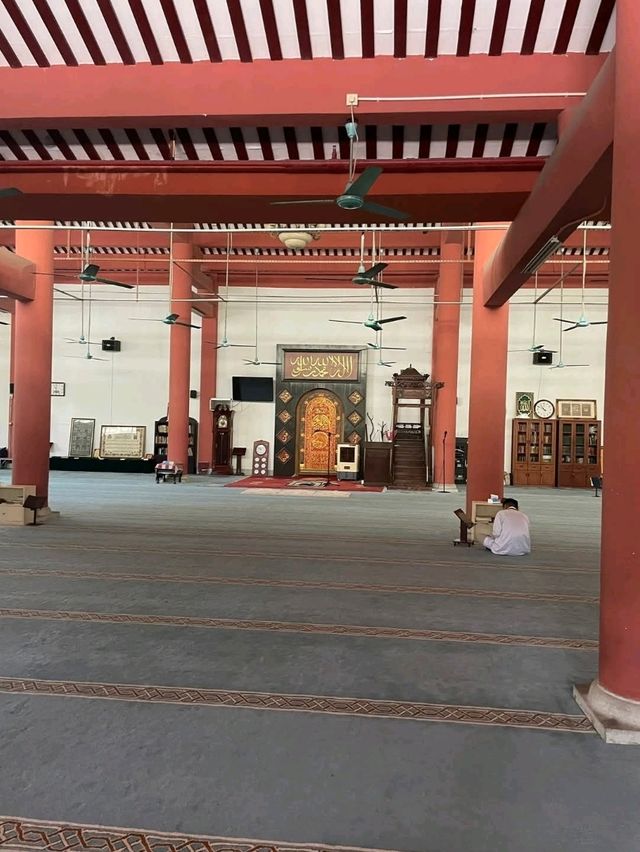 “The Legacy of Light: Guangzhou’s Gateway to Early Islam”