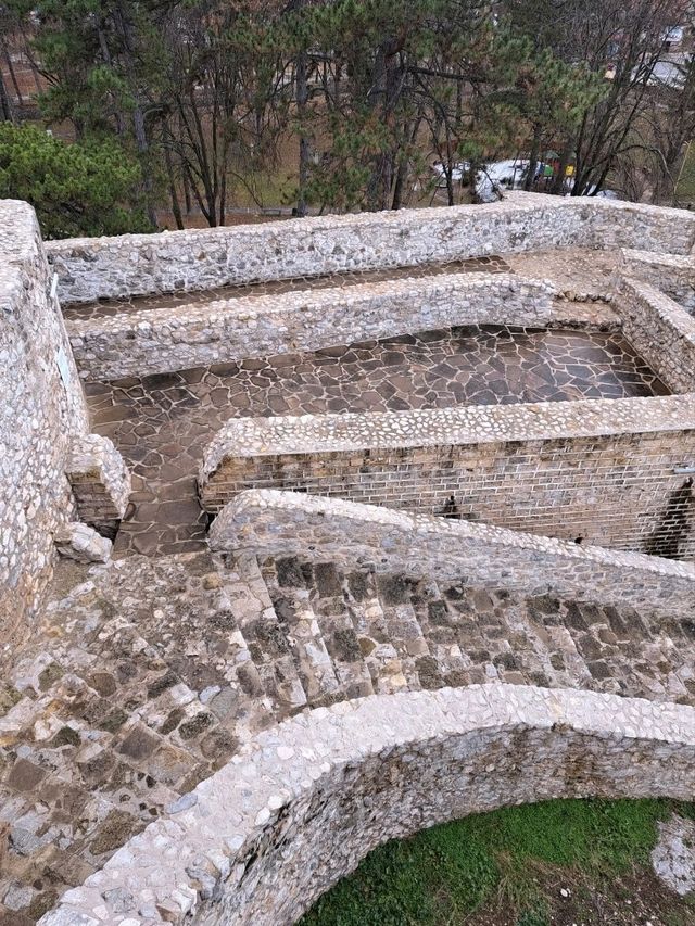 Momčilov Grad: The Legend and Fortress of Pirot