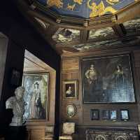 湖に浮かぶような宮殿、フレデリクスボー城