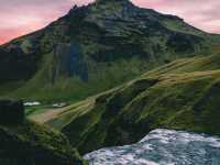 💧 따뜻한 숨을 품은 푸른 호수의 아침