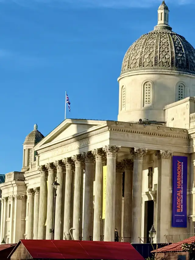 A Calm Walk Through London