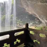 Falling for Walks behind Waterfalls 
