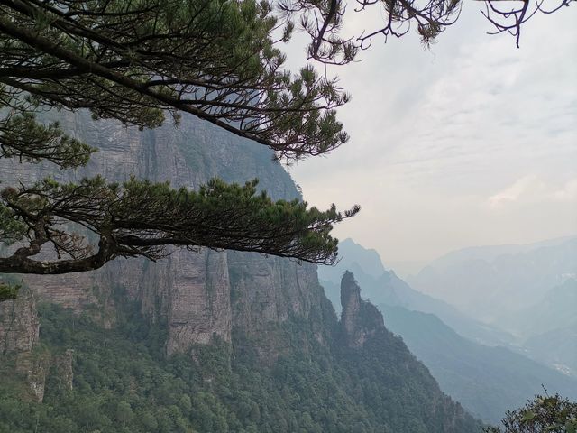 廣西來賓金秀大瑤山五指山頂