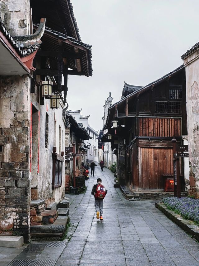 比起鳳凰古城，更愛這座幾無遊人的湘西古城