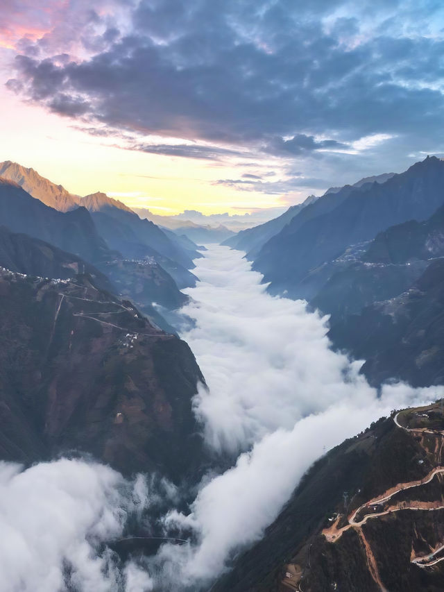 被國家地理評為「中國十大最美峽谷」，大自然的鬼斧神工！