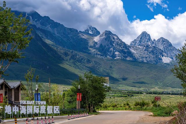 開啟一場雪山下烏托邦的銘心之旅。