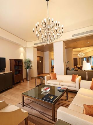 Mumbai Moments: Trident Bandra Kurla's Italian Flair & Comfort 🍝✨