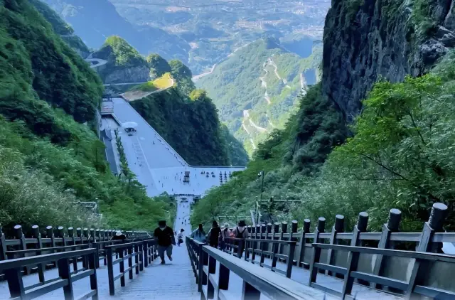張家界兩天一夜旅遊攻略，最佳推薦！！