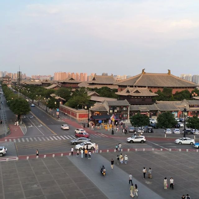 《夜賞大同古城牆，邂逅千年風華》