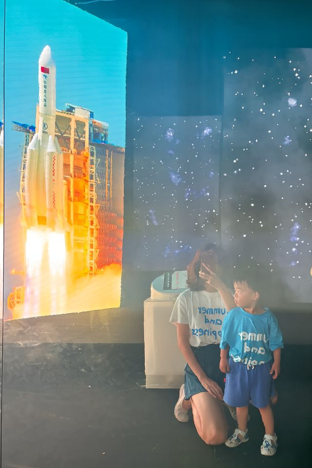 代溝就是—爸媽以前學的是九大行星