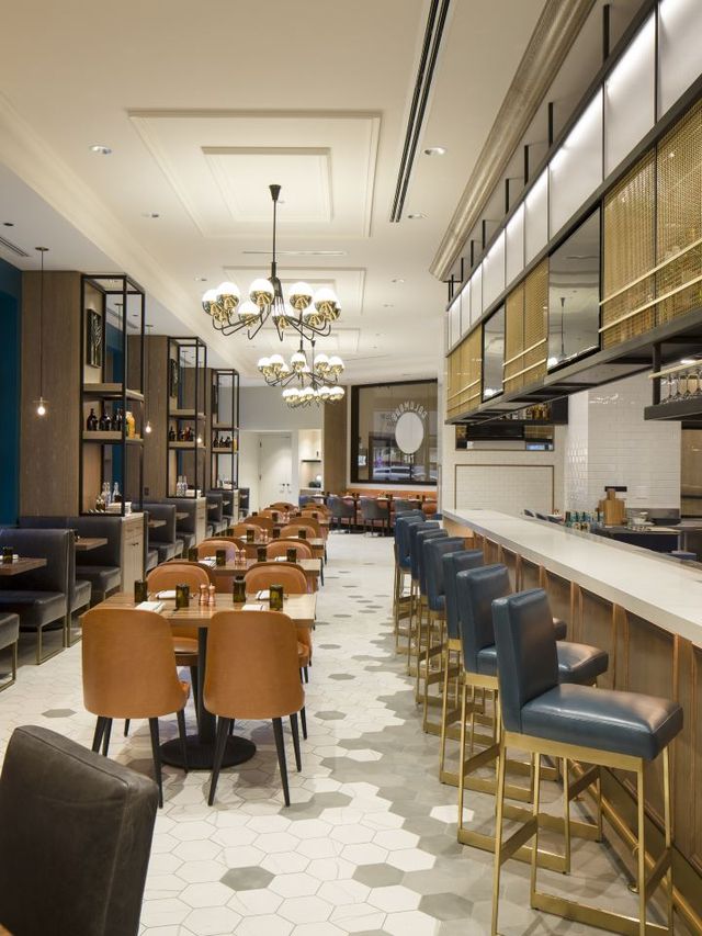 🌆 Chicago Stays: Millennium Park's Fairmont Gem 💎