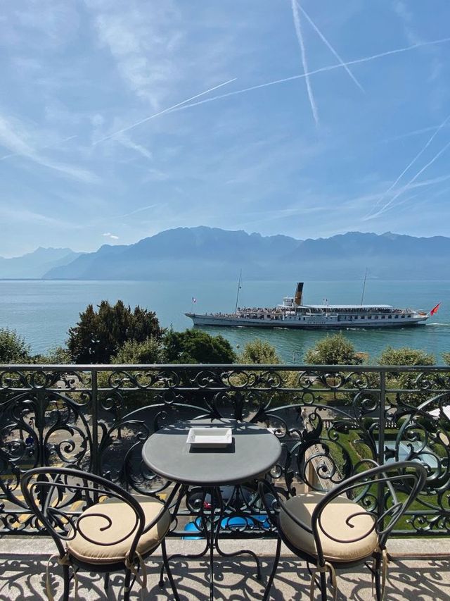 🏰 Vevey's Vintage Charm: Luxe Stay at Trois Couronnes! 🇨🇭✨