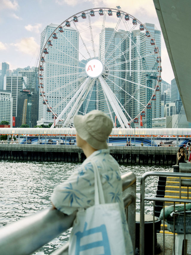 人生建議，來香港一定要坐一次落日飛車。