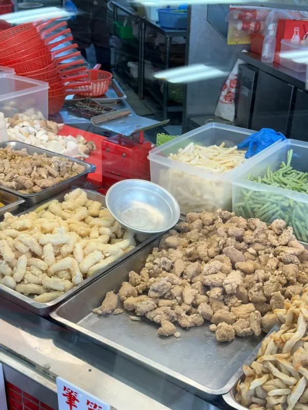 台北西門町｜師園鹽酥雞💯脆｜宵夜💯滿足🥰