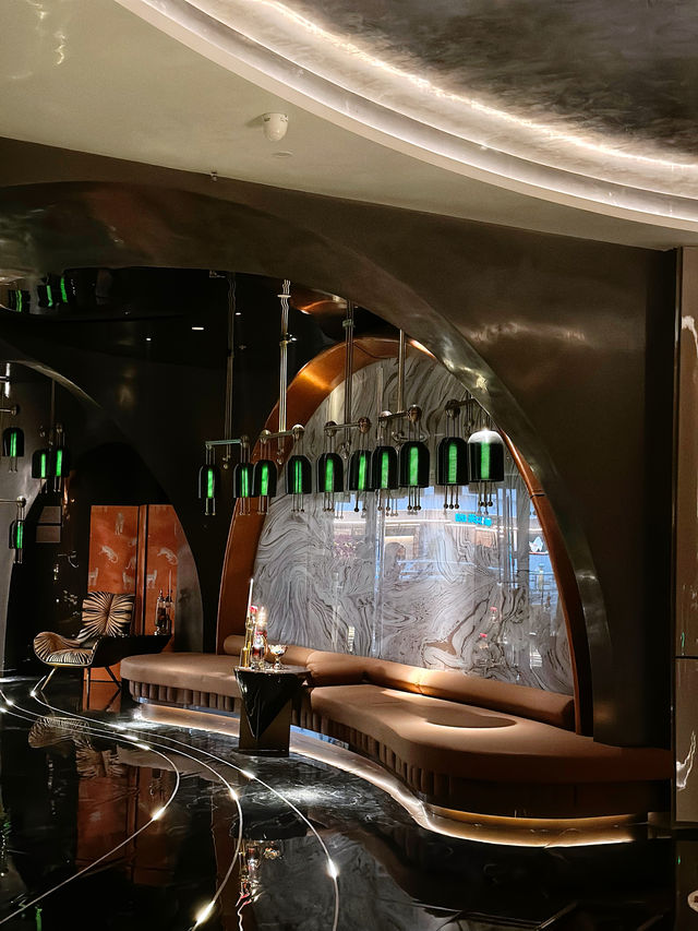 世紀大道旁的寶藏水療館，超解壓！。