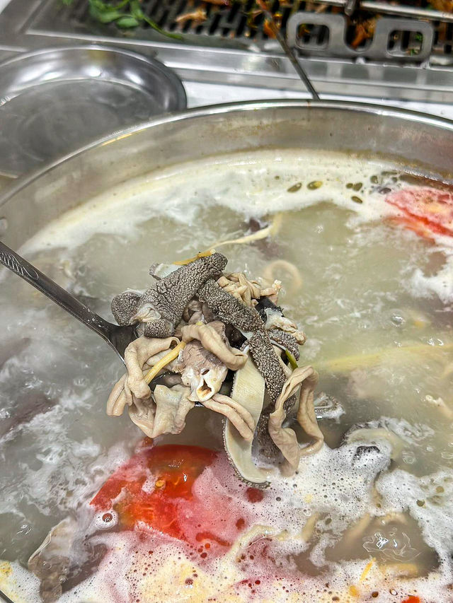 重慶！入秋的第一頓烤全羊必須是這裡！安排！。