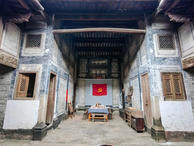 江西廣昌羅家堡紅九軍團指揮部舊址。