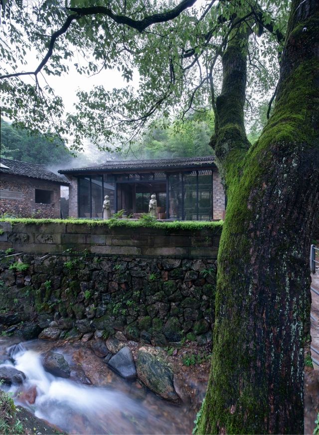 礦坑泡湯，春節可用！