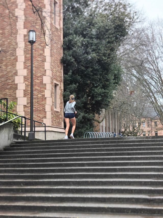 美國西部最古老的公立大學之一