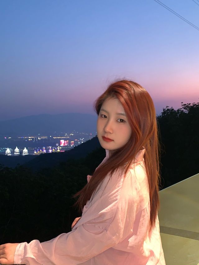 西雙版納 日落山景房美絕了