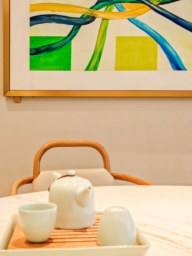 入住杭州濱江藝珺酒店，感受藝術與江景交織的浪漫！