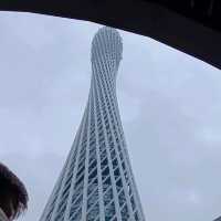 🌧️陰天打卡廣州塔，淚灑雲端後的懇切勸告！晴天來才是王炸！