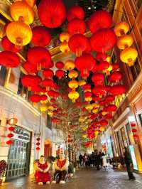 【喜帖街的新春華章：傳統與創意交織的年味盛宴】