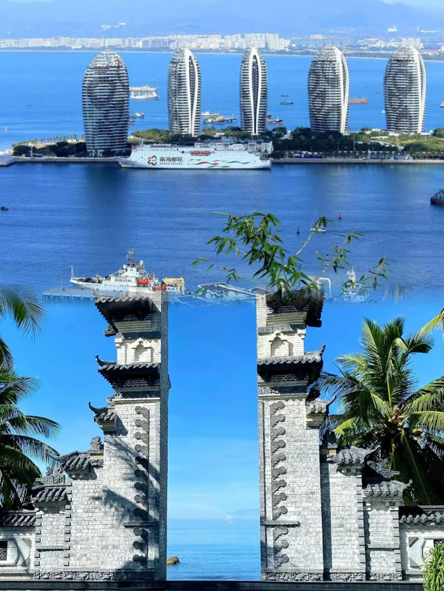 絕美圖片~~三亞|||三亞係中國海南省嘅一個城市，位於海南島嘅東南端，係中國著名嘅旅遊勝地之一。三亞