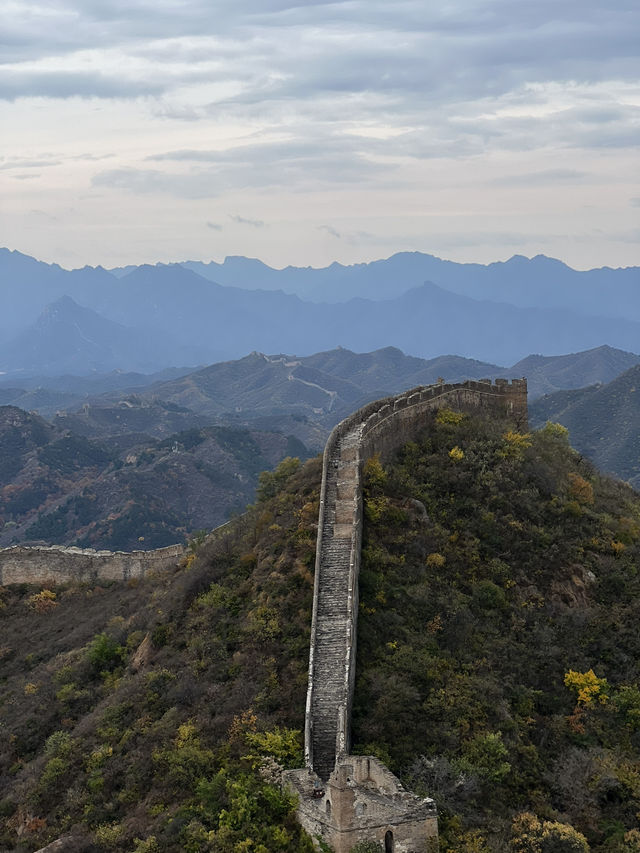 Quiet Sunset Hike on the Great Wall 🌅