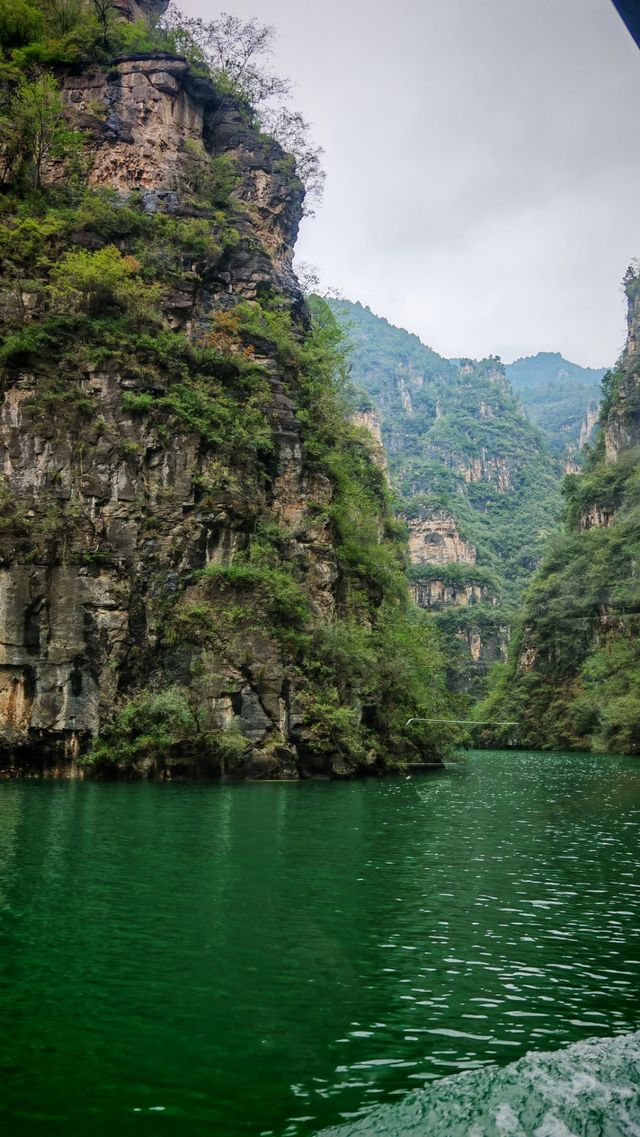 焦作雲臺山：藏在太行深處的山水秘境   若說太行山把最靈秀的一筆落在了河南，那一定是焦作雲臺山。作為