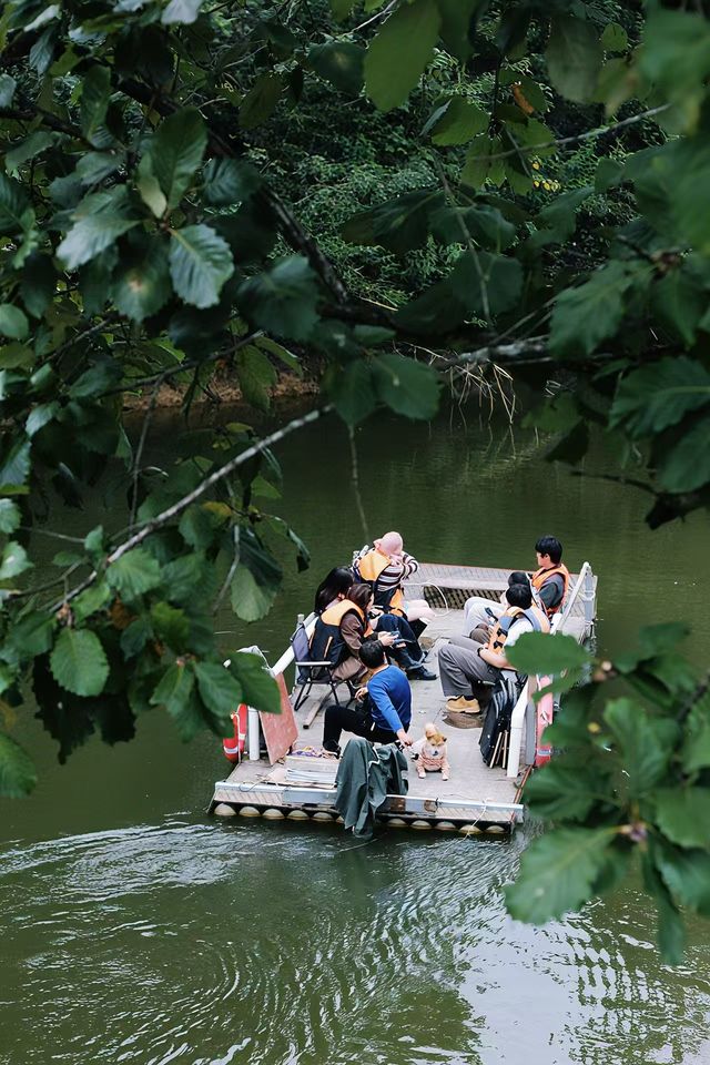 什麼在紅山楂酒店竟然不能躺平 什麼在紅山楂酒店竟然不能躺平