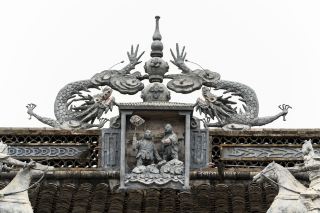 Beginning of Winter in Yanguan: Hidden Imperial Stories in the Sound of Tides, Seeking Winter Peace in the Ancient City