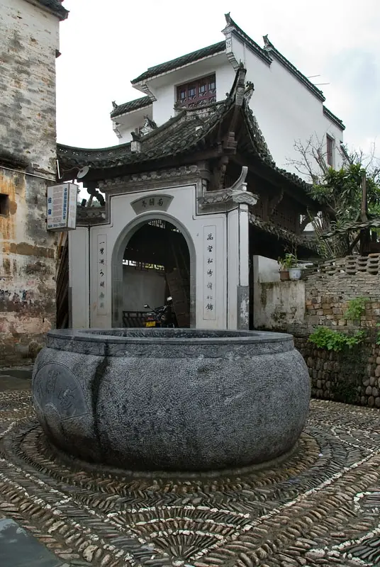 Wuyuan Rapeseed Flower Sea Wonderland