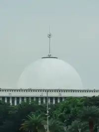 雅加達——一半是海水一半是火焰