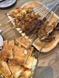 成都出發四天新疆伊犁之旅記錄(非特種兵