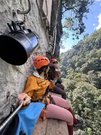 雨林裡的攀岩,又刺激又好玩~