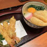 【 新鮮味美的正宗日式丼物 】