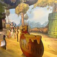 Disney100 Village ไปถ่ายรูปกับการ์ตูนสุดโปรดฟรี!