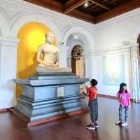 A walk through history 🇱🇰 Colombo National Museum