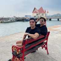เกาะลอย ศรีราชา