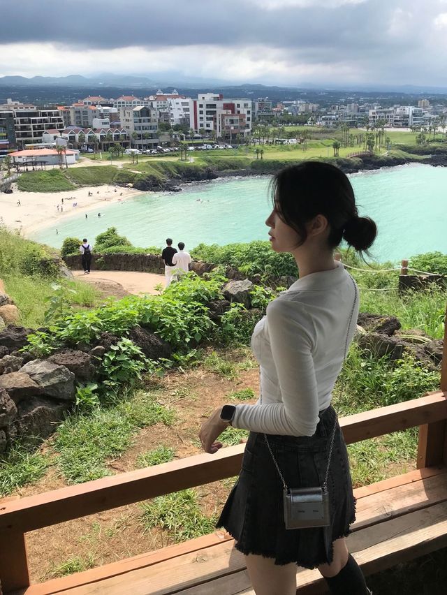 초록과 에메랄드가 공존하는 서우봉!🩵💚