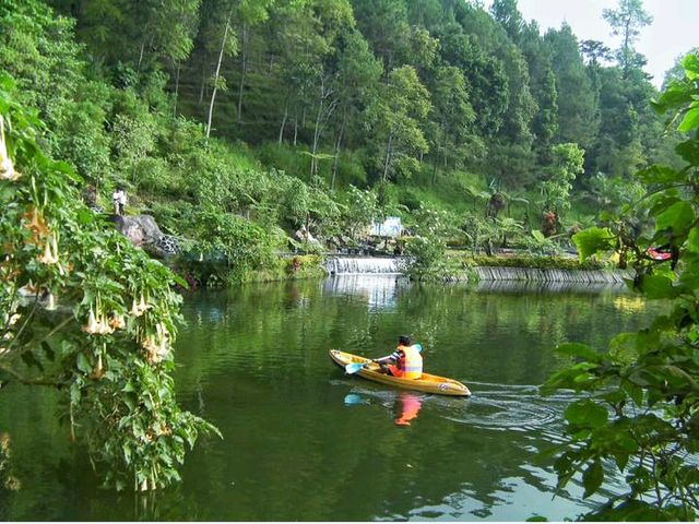 Madirda Lake